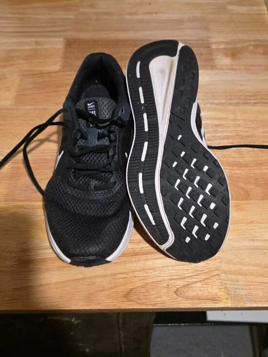 Nike Running shoes Size 7 - Picture 4 of 4